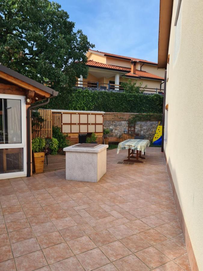 Hisa Idej Apartment Sezana Exterior photo