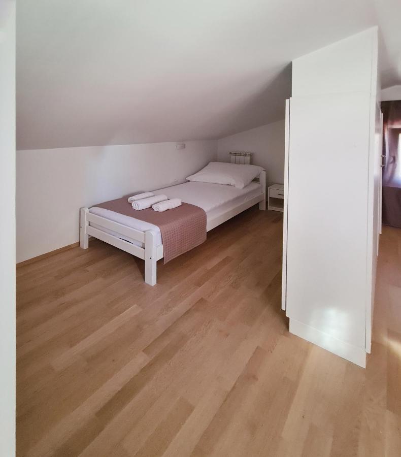 Hisa Idej Apartment Sezana Exterior photo