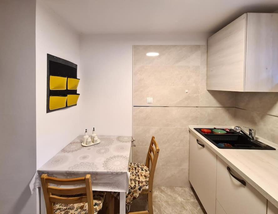 Hisa Idej Apartment Sezana Exterior photo